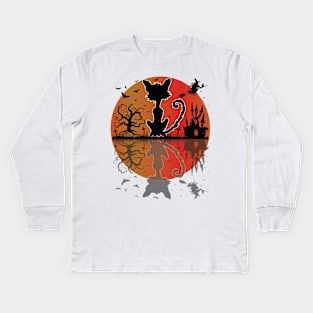 Scary cat reflection Kids Long Sleeve T-Shirt